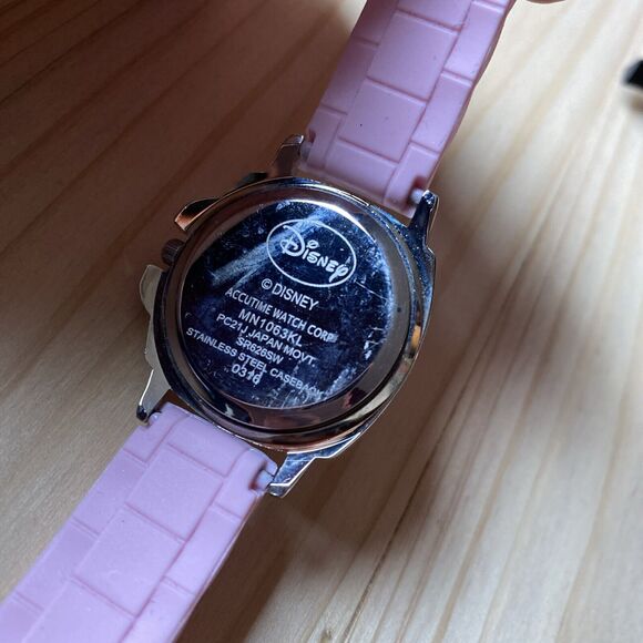 Disney Minnie Mouse Pink  women's Watch Accutime MN1063KL New Battery Vintage - Picture 9 of 11
